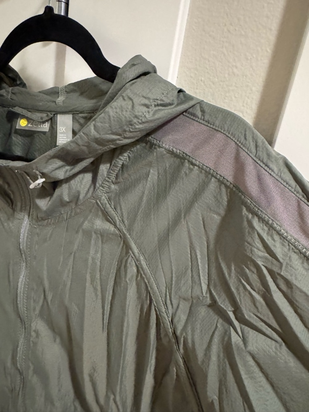 Zella Olive Drawstring Hooded Utility Jacket - Picture 3 of 7